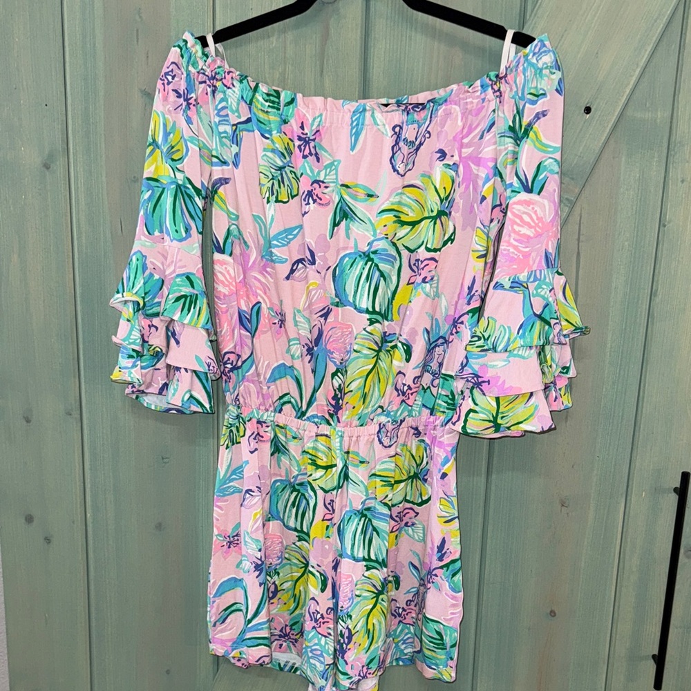 Lilly Pulitzer mermaid in the shade romper size XS EUC